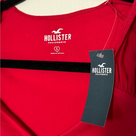 Red Scrunch Hollister Tank (small) - Picture 3 of 3